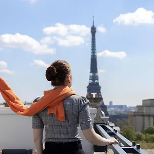 Canopy By Hilton Eiffel Tower Paris